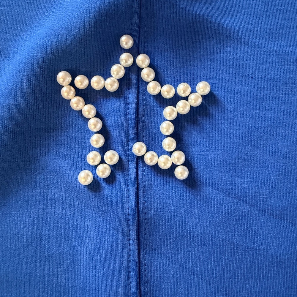 Simply southern blue Star Appliqué Sweatshirt - Picture 2 of 4